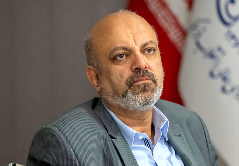 در هیچ جای دنیا، پزشک مثل ایران درآمد ندارد